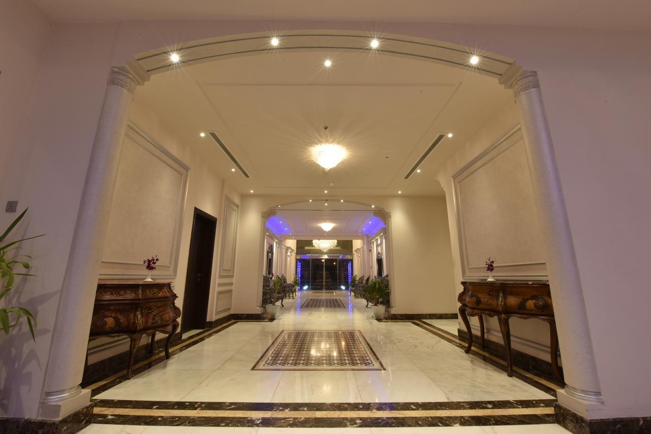 Blue Night Hotel Dschidda Exterior foto